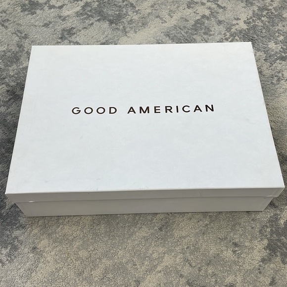 NIB Good American Black Patent Croc Leather Boots Square Toe Ankle Booties Sz 9 - Picture 5 of 13